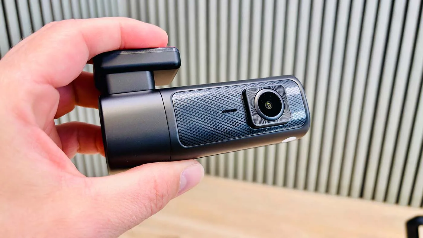 GKU D900 Dashcam